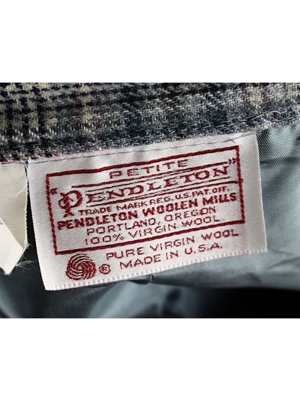 Pendleton Vintage 1970s - Made in Portland, Ore - Wool Plaid Knee Len Skirt, 10 - Picture 2 of 12